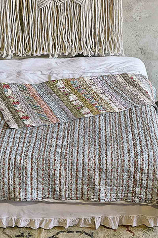 Crafted Patchwork Quilt Vintage Floral Prints Blanket