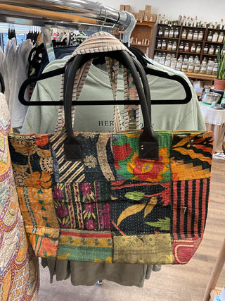 Tote bag