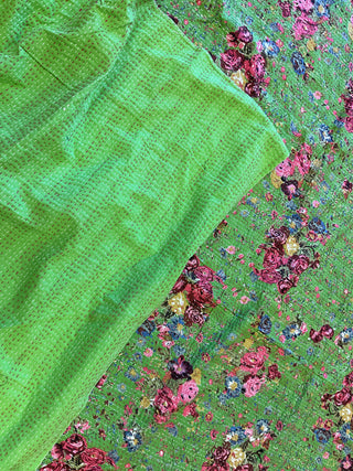 Throw blanket