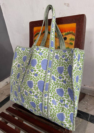 Beautiful Floral Design Bag Shoulder Bag Quilted Cotton Bags