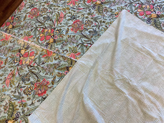 Throw blanket