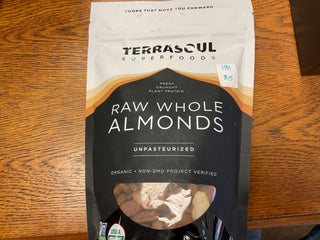 Raw Whole Almonds ￼