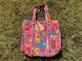 Tote bag