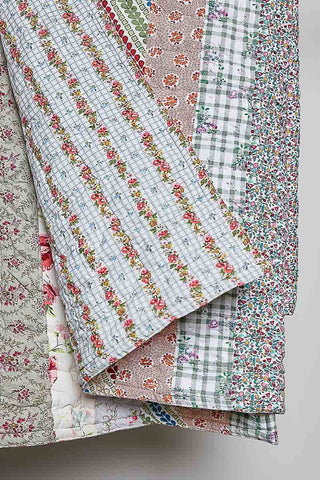 Crafted Patchwork Quilt Vintage Floral Prints Blanket